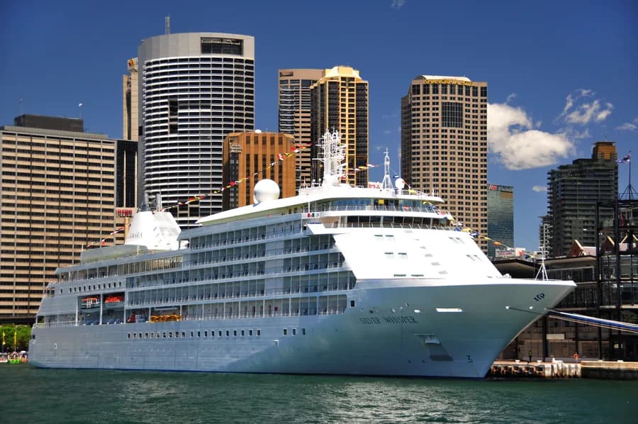 MV Silver Whisper