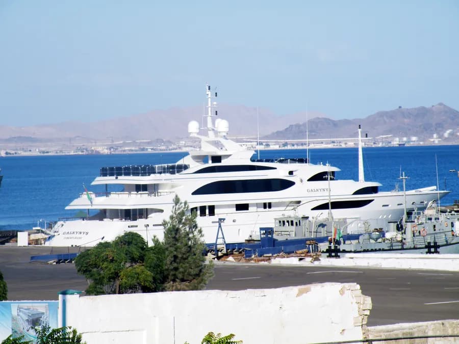Galkynyş yacht