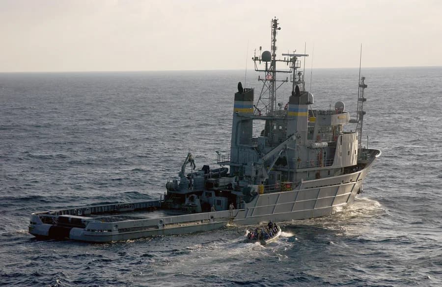 USNS Apache