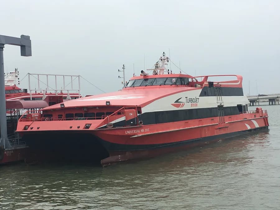 Univesal MK 2015