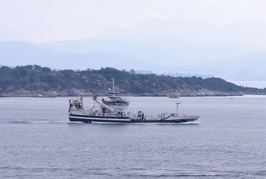 IMO 9194323