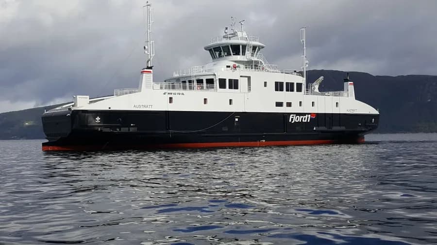MF Austrått