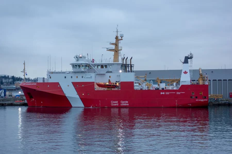 CCGS Capt. Jacques Cartier