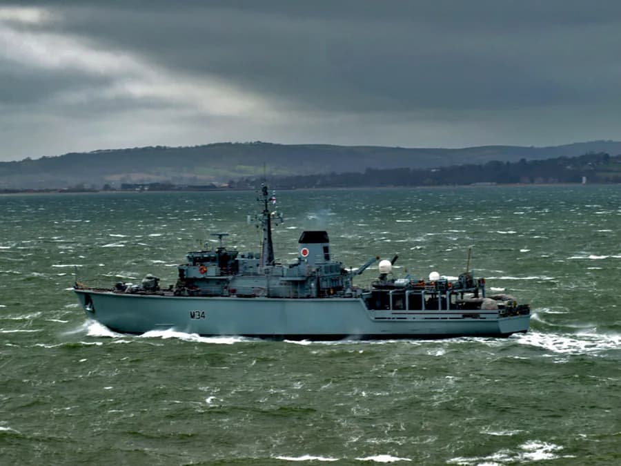 HMS Middleton