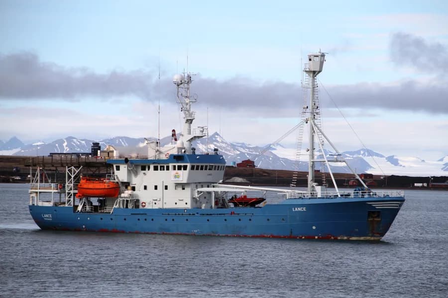 RV Lance