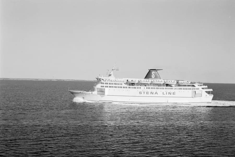 MV Volcan de Tacande