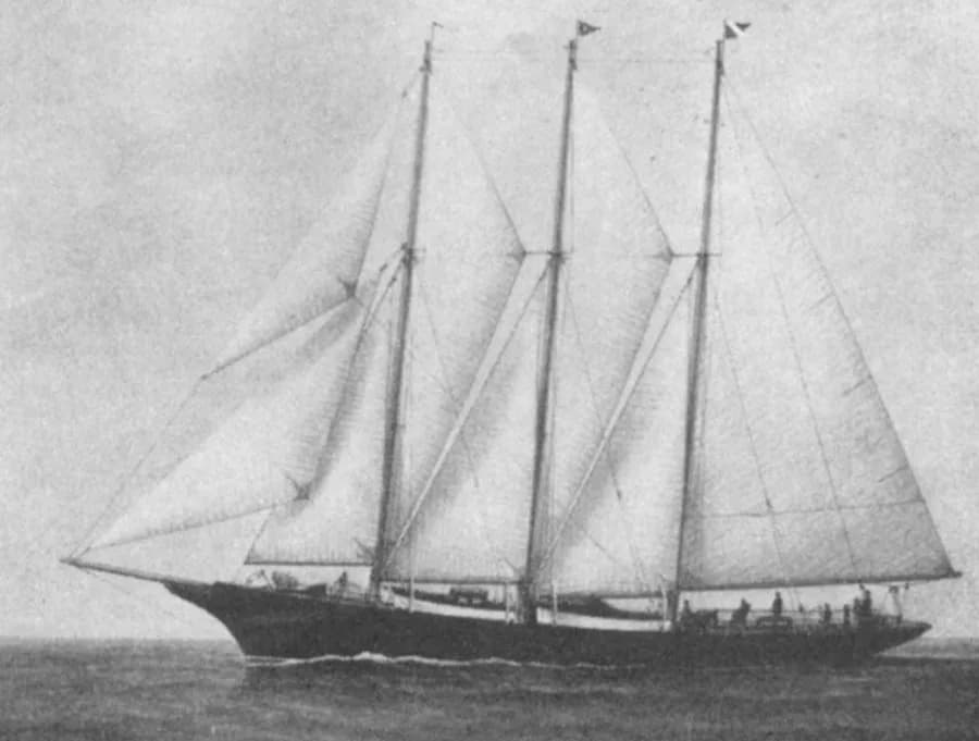 Schooner Black Douglas