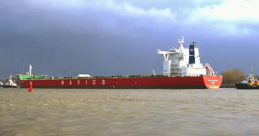 NAVIOS HAPPINESS