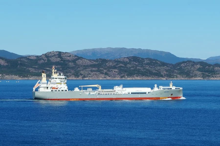 TERN SEA