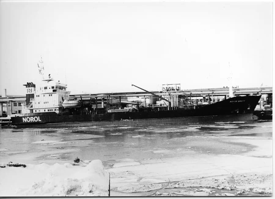 EAGLE 1