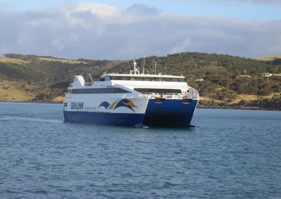 SEALION 2000