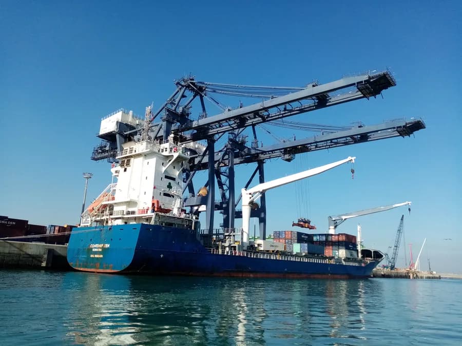 CONTSHIP ZEN