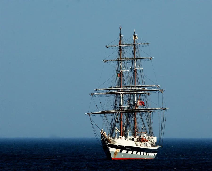 SAIL SHIP