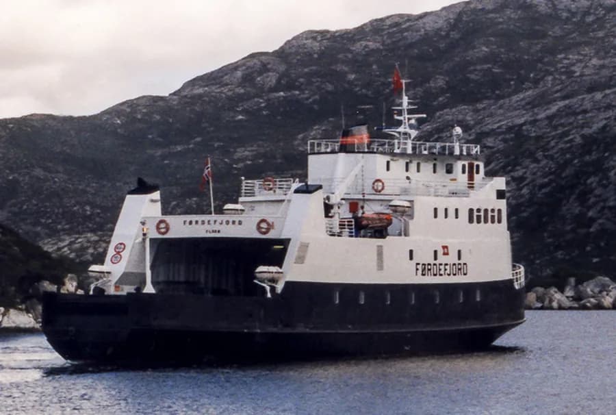 ADMIRAL BAY 3