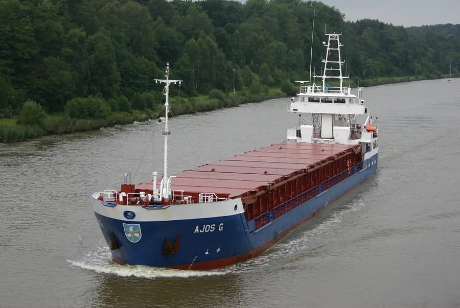 AJOS