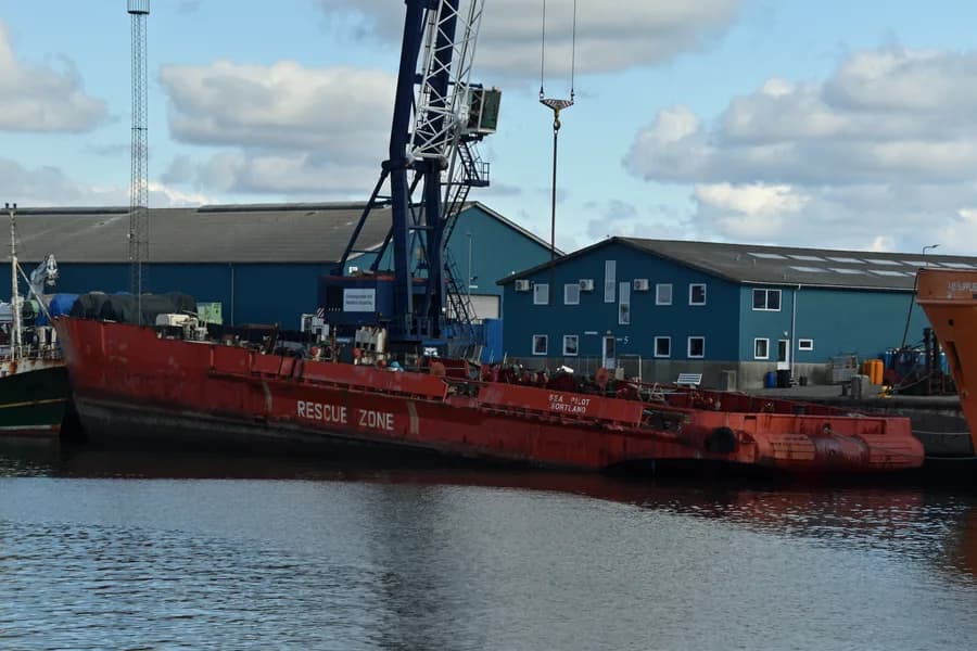 IMO 7404229