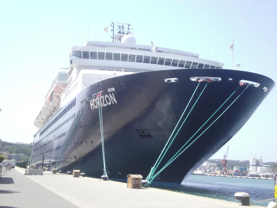 MV Horizon