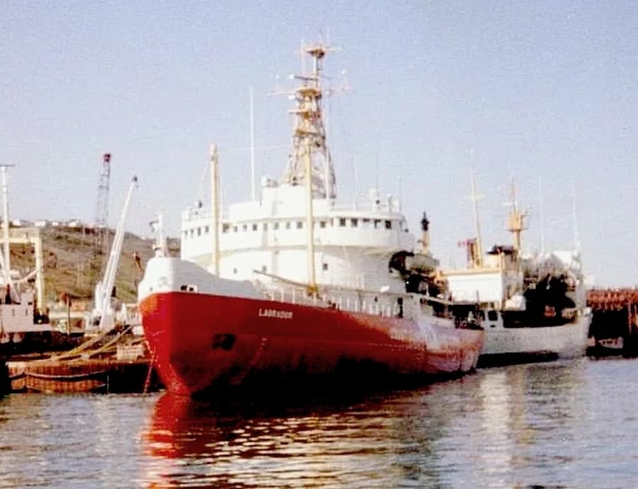 CCGS Labrador