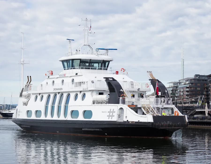 MS Dronningen