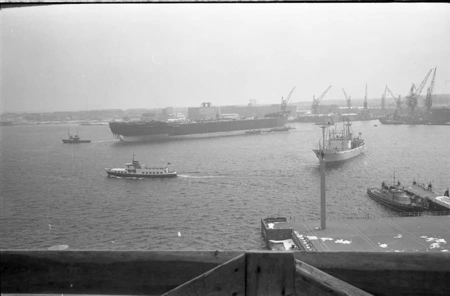 Jalta (ship, 1964)