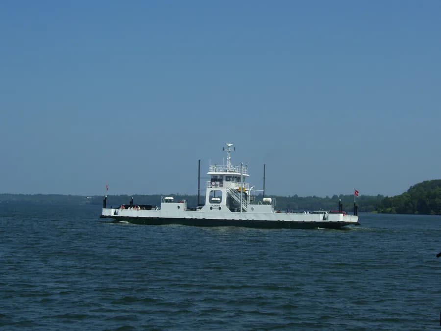 Glenora