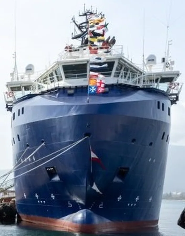 Italian ship Tritone