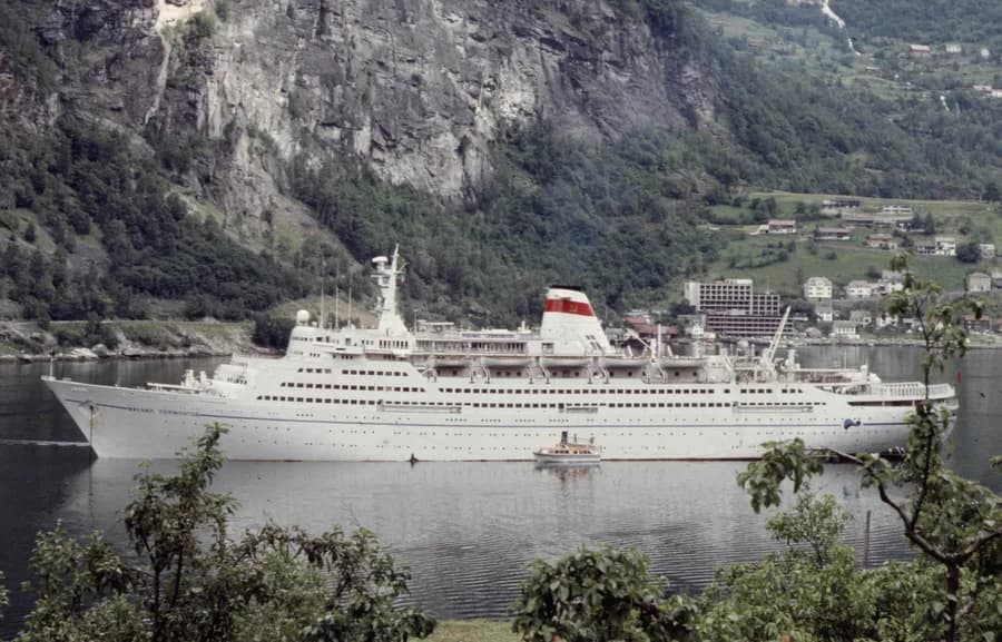 MS Mikhail Lermontov