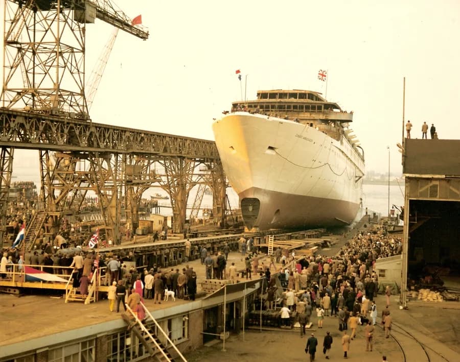 MV Cunard Ambassador