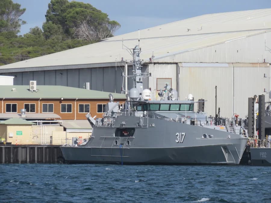 HMAS Cape Capricorn