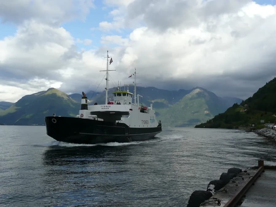 MF Tysnes