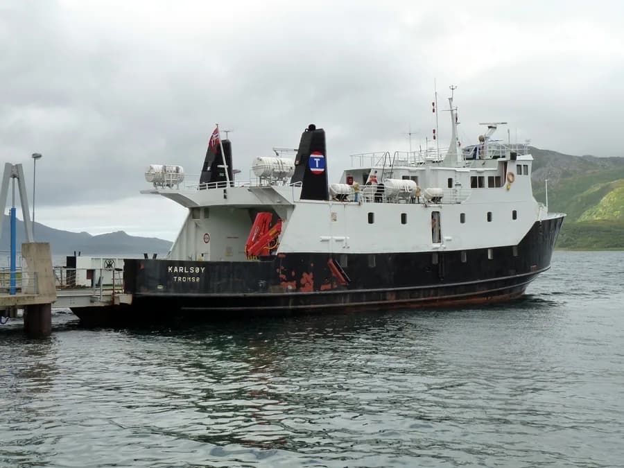 Karlsøy