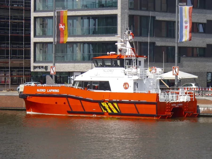 IMO 8355944