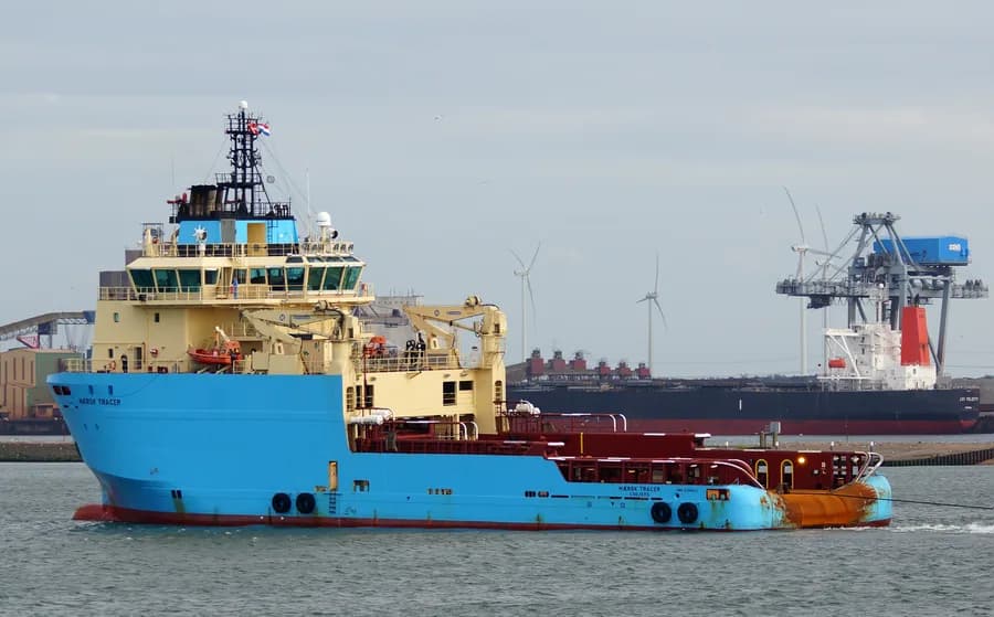 Maersk Tracer