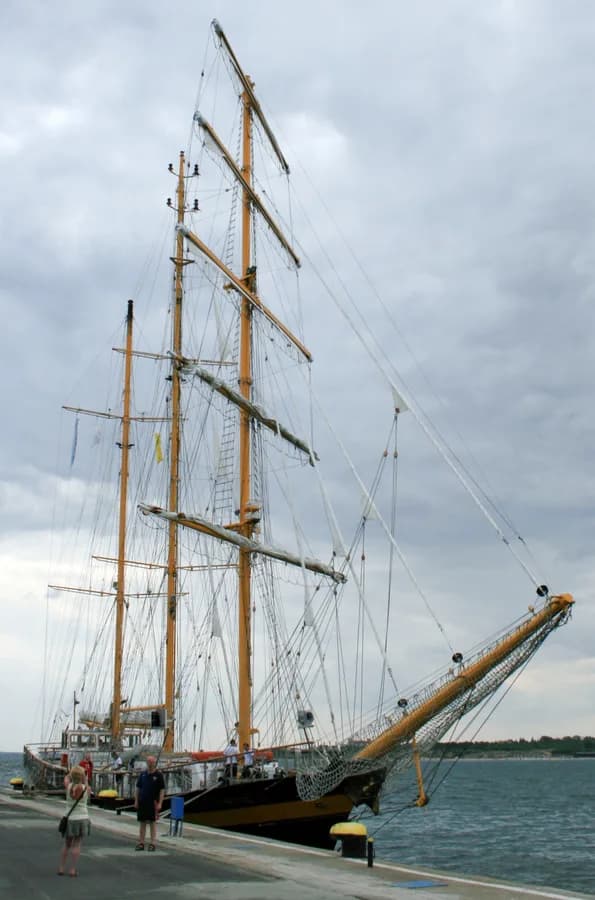 Royal Helena