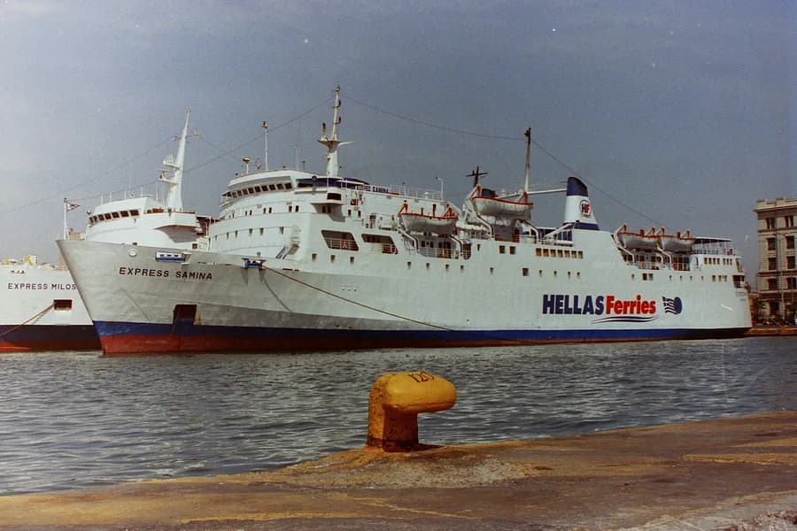 MS Express Samina