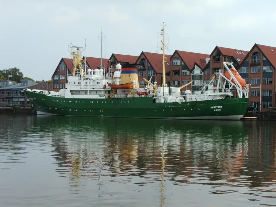 MV Emsstrom