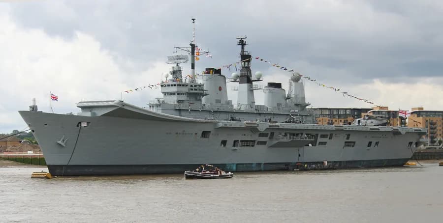 HMS Ark Royal