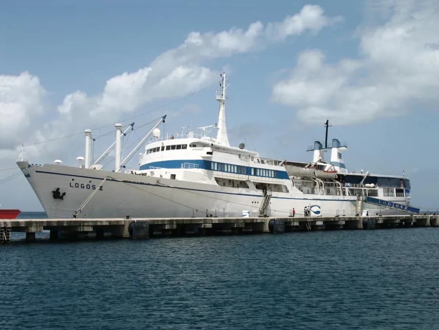 MV Logos II