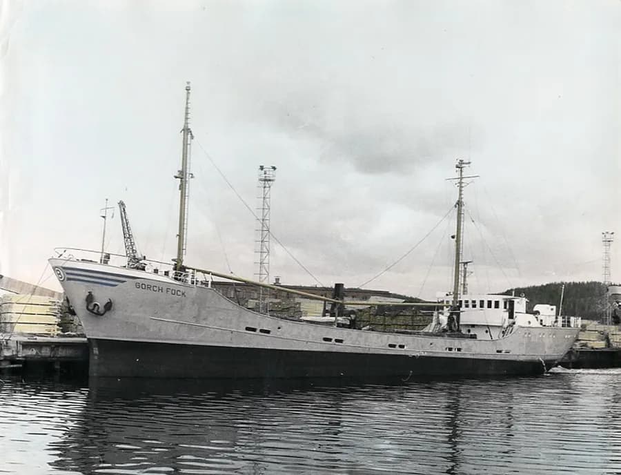 IMO 6616837