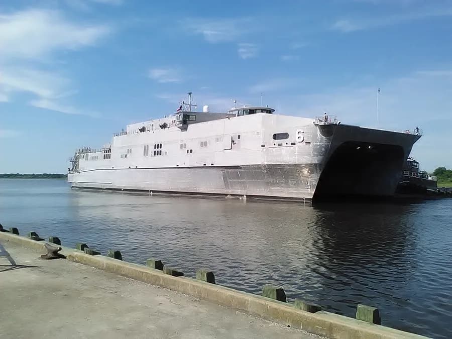 USNS Brunswick