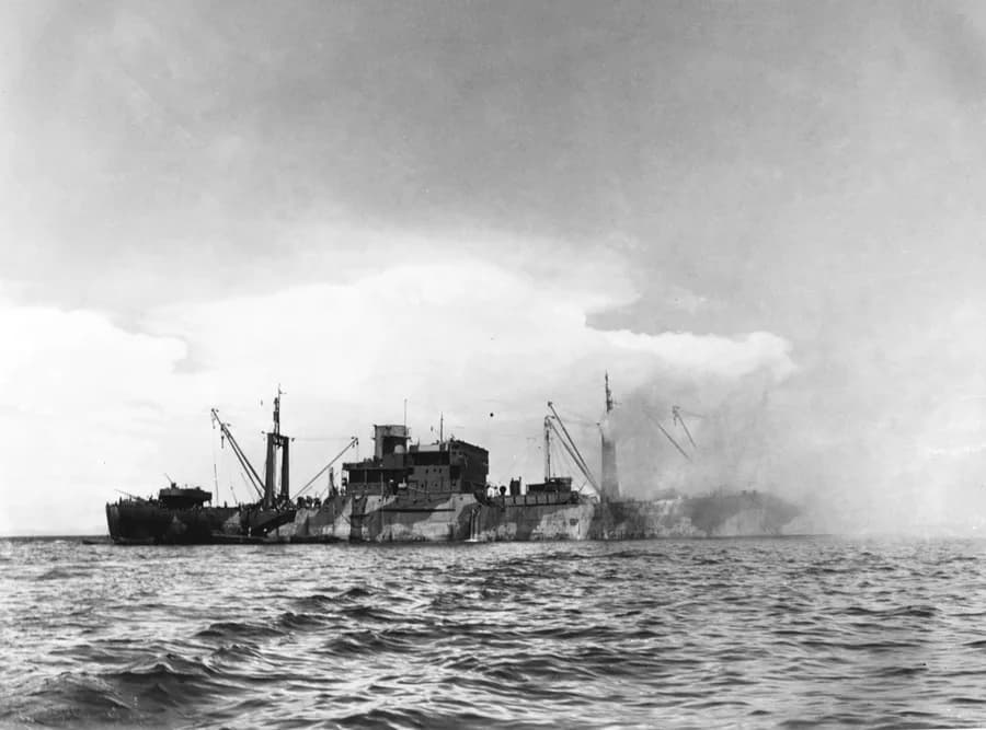 USS Alchiba