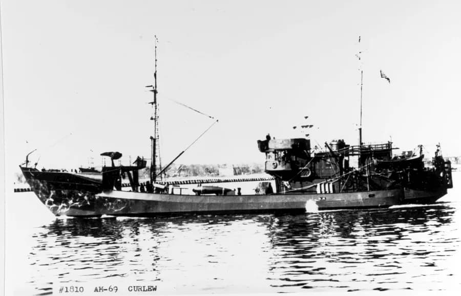 USS Curlew