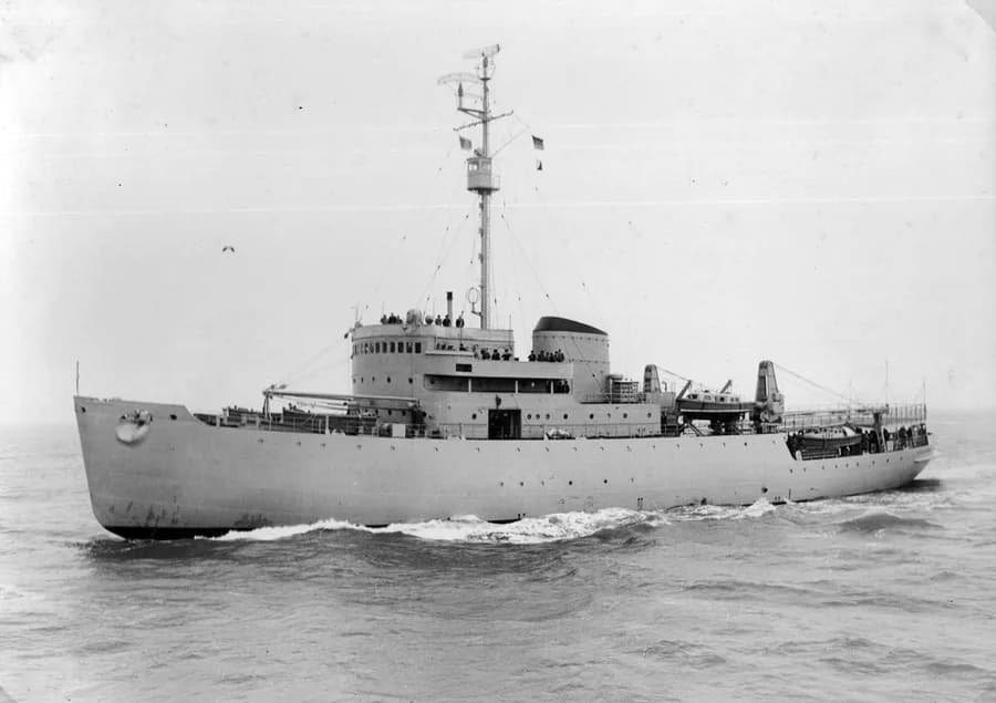 ARA General San Martín
