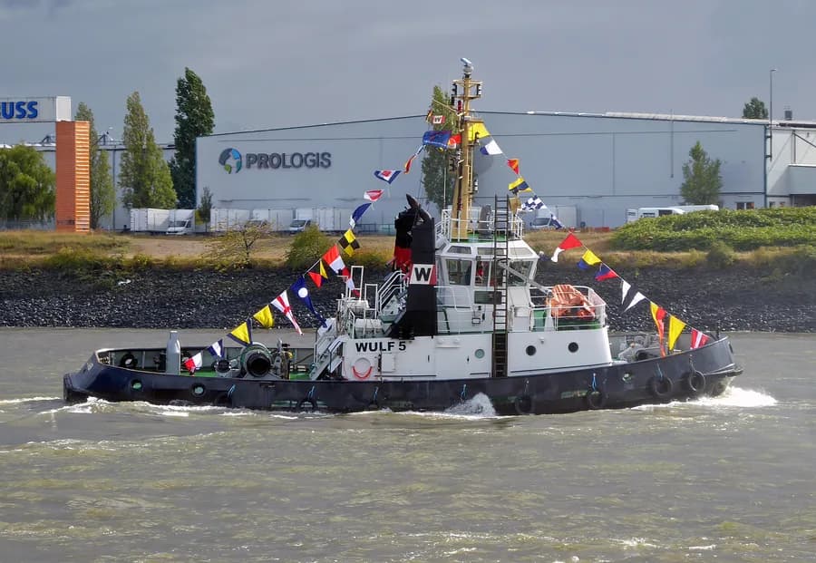 IMO 8912209