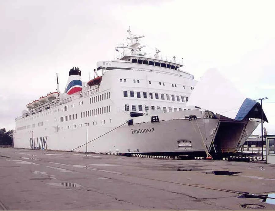 MS Regina della Pace