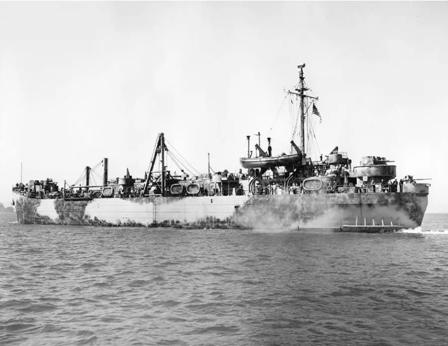 USS Amycus