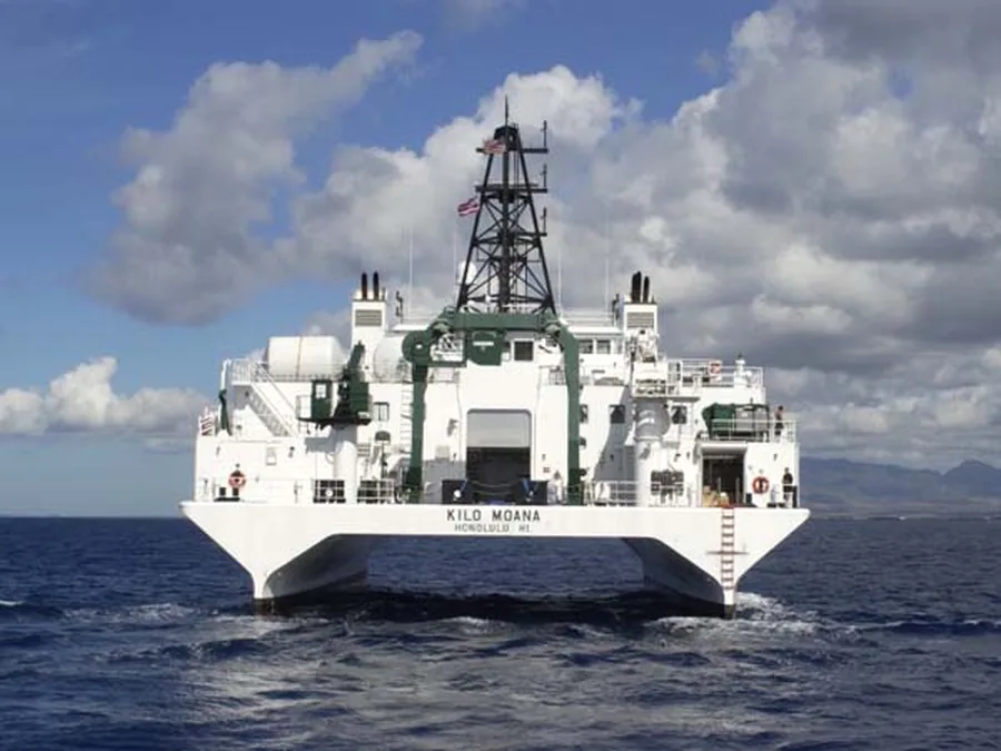RV Kilo Moana