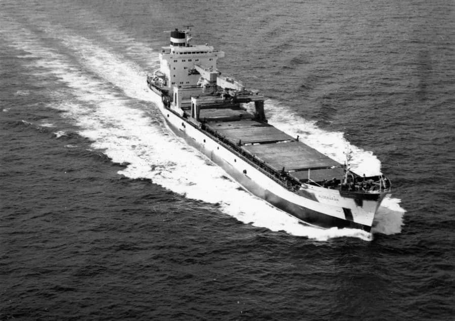 IMO 7604336
