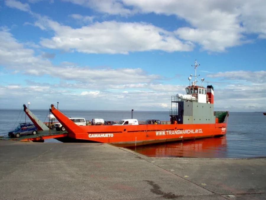CAMAHUETO