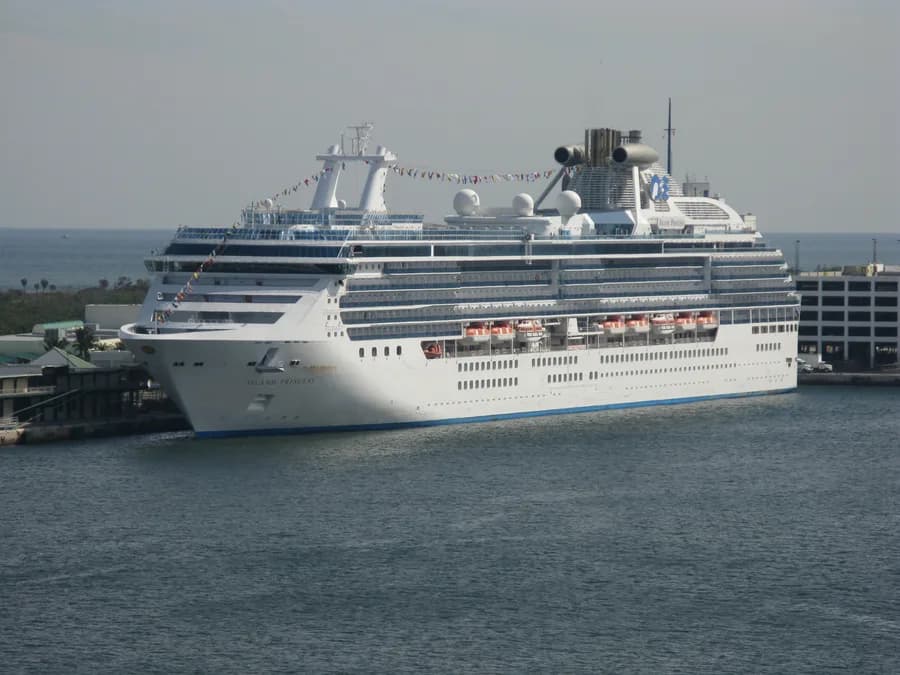 ISLAND PRINCESS